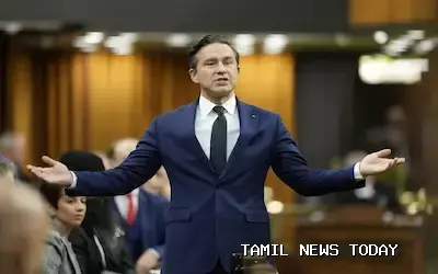 எதிர்க்கட்சித் தலைவர் Pierre Poilievre, டொராண்டோ–க்யூபெக் நகரங்களை இணைக்கும் உயர்வேக ரயில் திட்டத்தை ரத்து செய்ய வேண்டும் எனக் கோரிக்கை வைத்துள்ளார்.