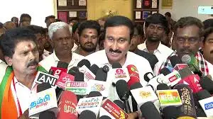 தமிழகத்தில் ஆட்சிக்கு எதிரான அலை நிலவுகிறது என்கிறார் அன்புமணி.